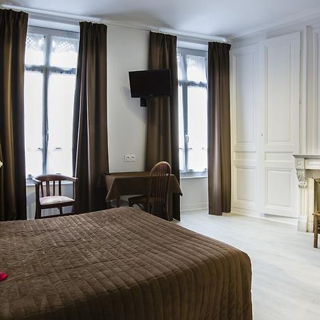 Hotel Moderne Lyon Kültér fotó