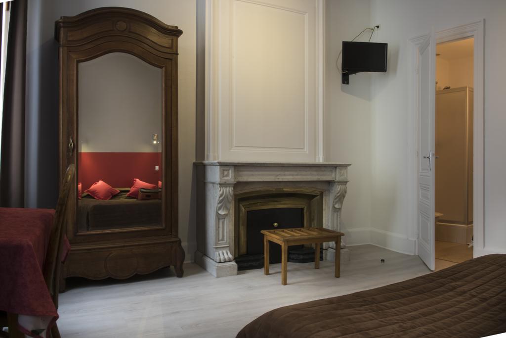 Hotel Moderne Lyon Kültér fotó