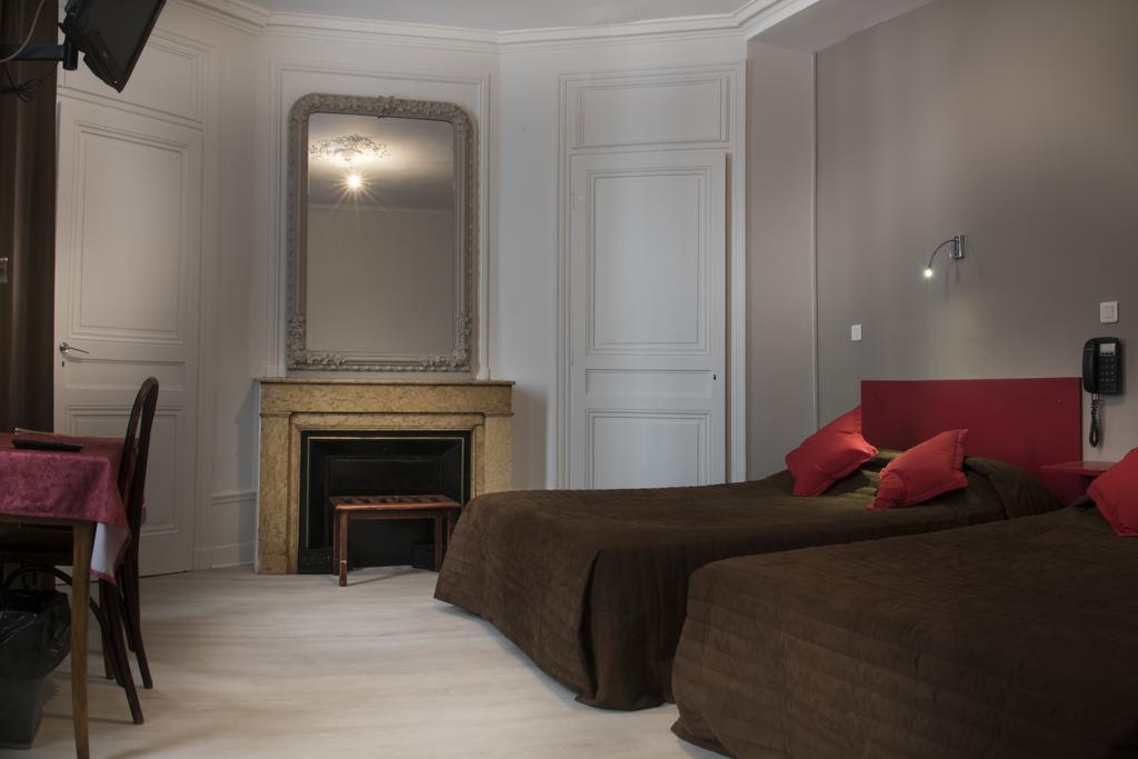 Hotel Moderne Lyon Kültér fotó